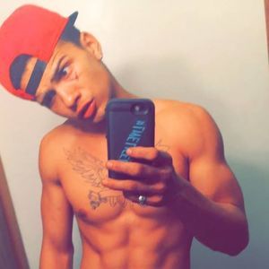 Meet your Posher, Tyler